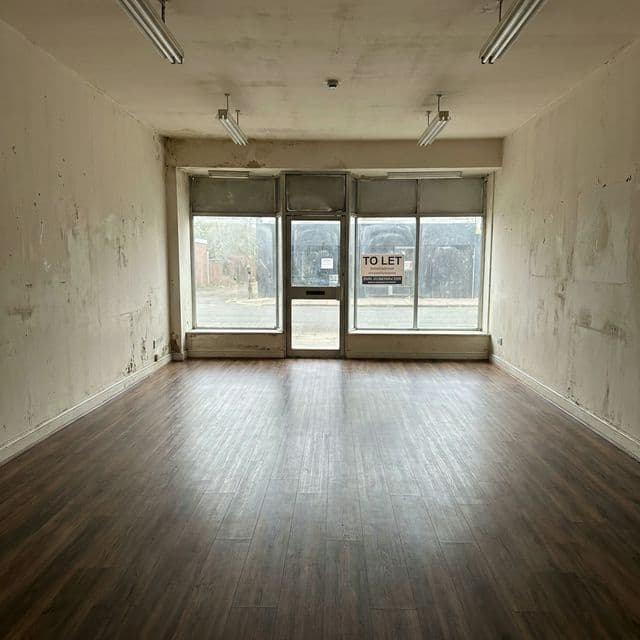 Before painting: Boutique Retail Painting in Bethnal Green in Bethnal Green, London